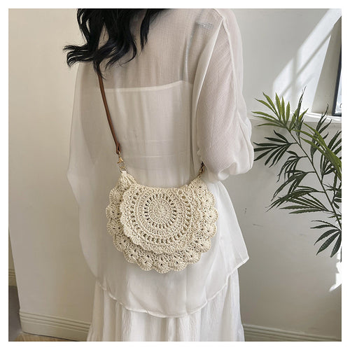 Handmade shoulder bag with floral patterns Bowlift