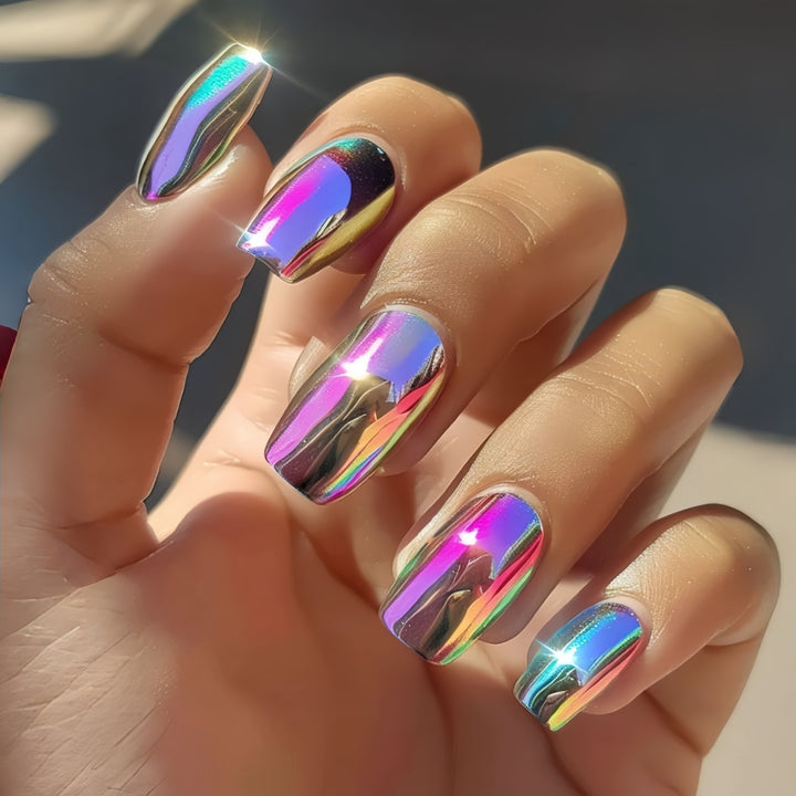 Artifical nails with Faceted Design Bowlift