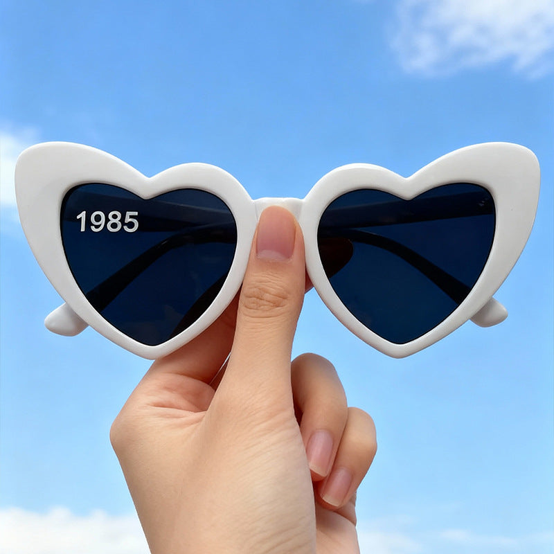 Stylish Heart-Frame Sunglasses Bowlift