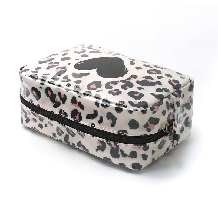 Stylish Make-Up Bag Bowlift