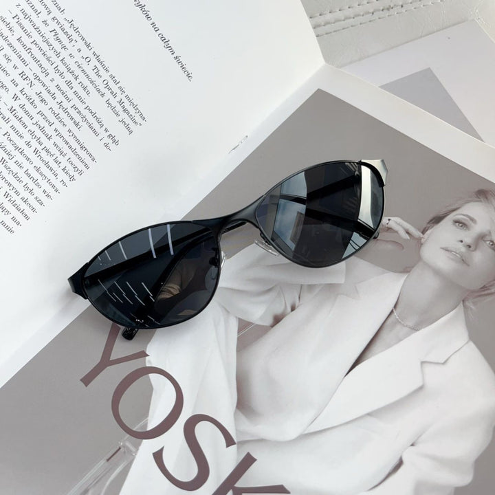 Fashion Eyewear Bowlift