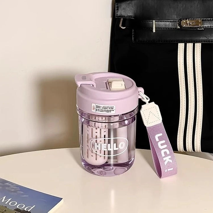 Ladies stylish drinking bottle with integrated carrying system Bowlift