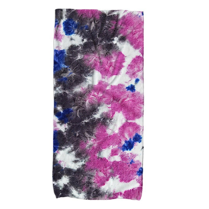 Beach towel with unusual batik design Bowlift