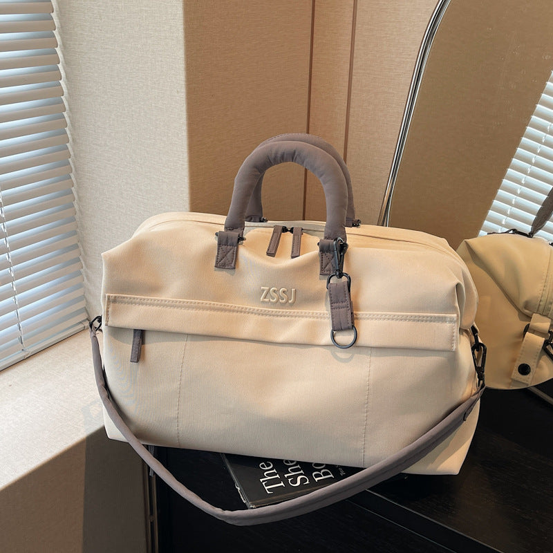 Spacious Travel Duffel Bag Bowlift