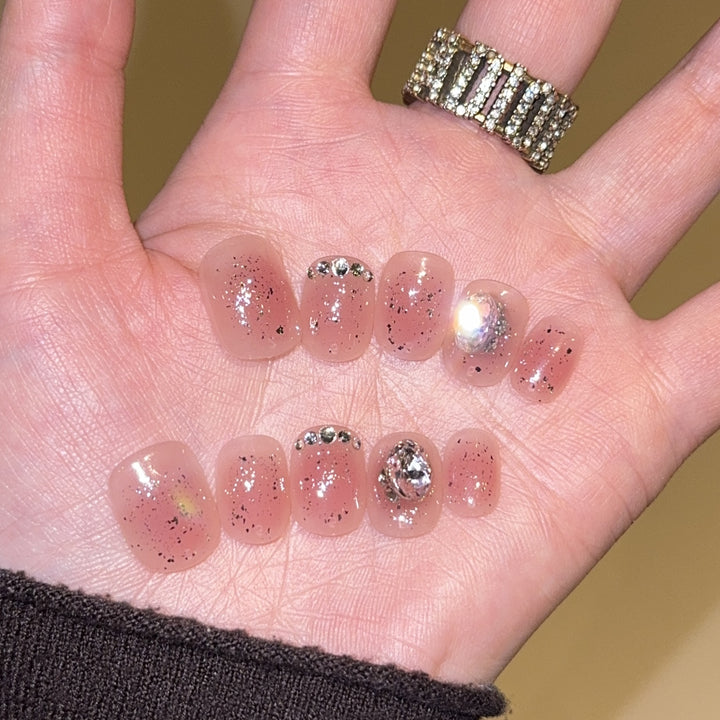 Stylish Art Nails Bowlift