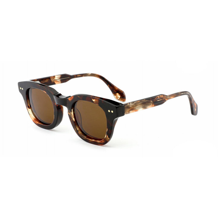 Ladies fashionable sunglasses in contemporary design Bowlift