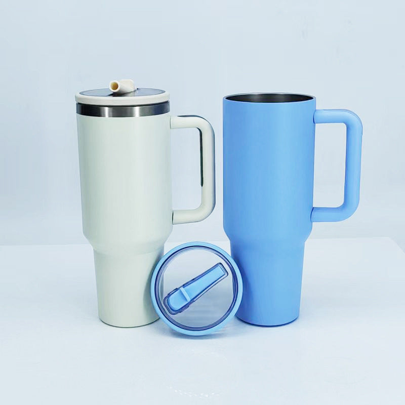 Women's insulated mug with sturdy handle and straw Bowlift