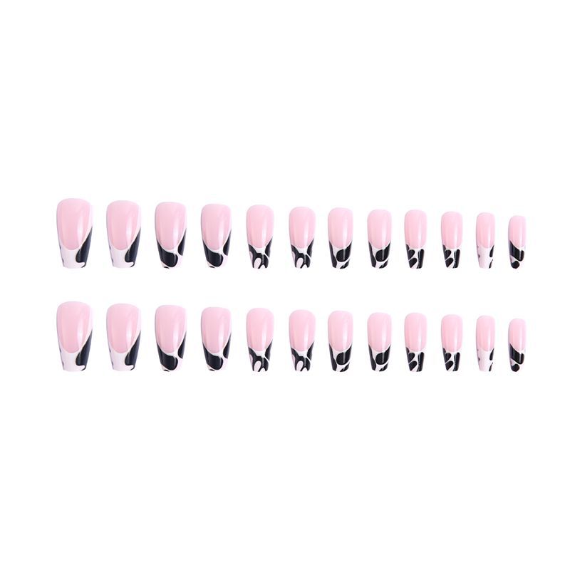 Exclusive artificial nails with elegant black and white patterns Bowlift