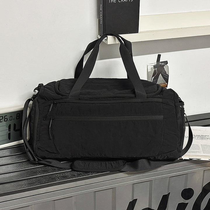 Multifunctional sports bag with insulated compartments Bowlift