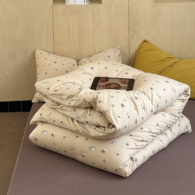 Unisex cotton pillowcase with cheerful bear design Bowlift