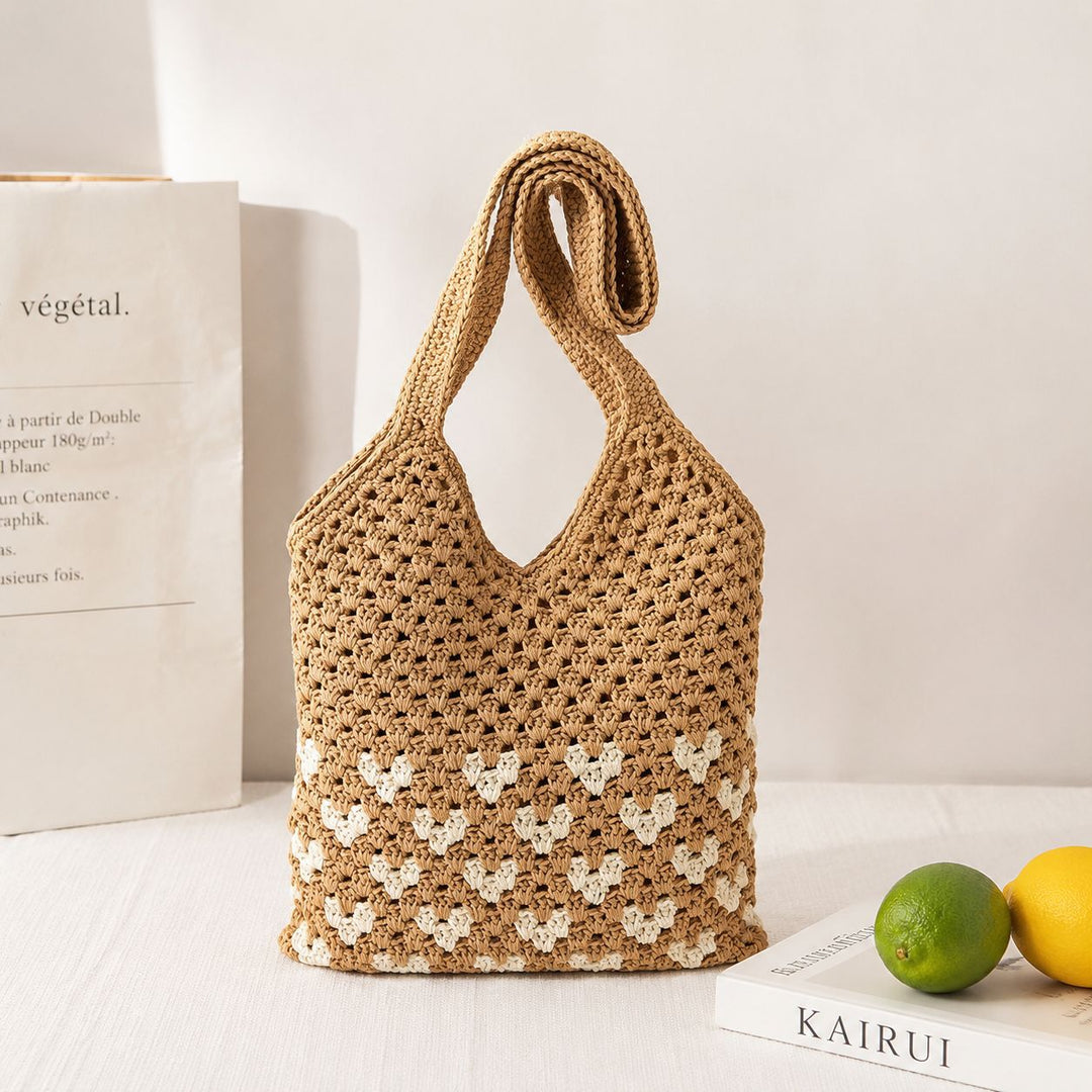 Hand-knotted tote bag in heart design Bowlift