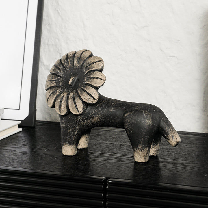 Artistic Lion Figurine Sculpture