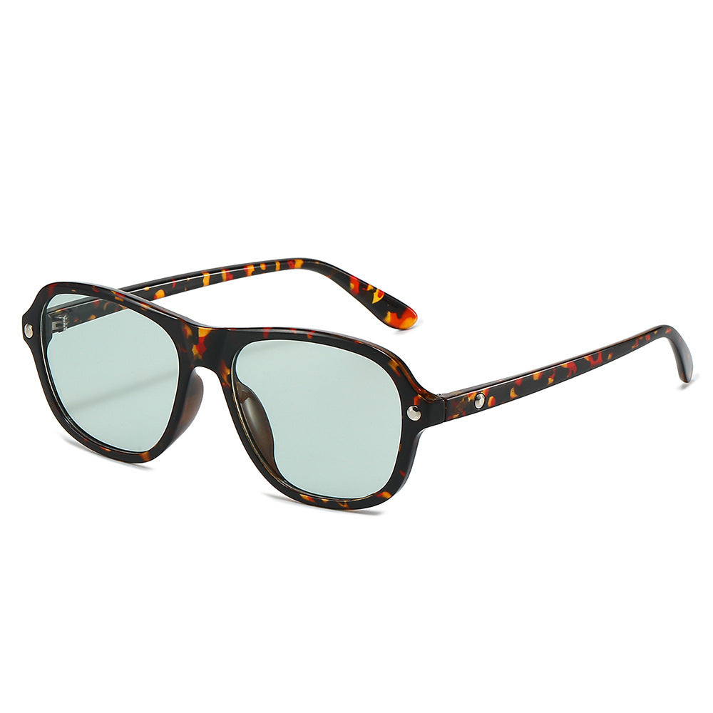 Contemporary Statement Sunglasses Bowlift