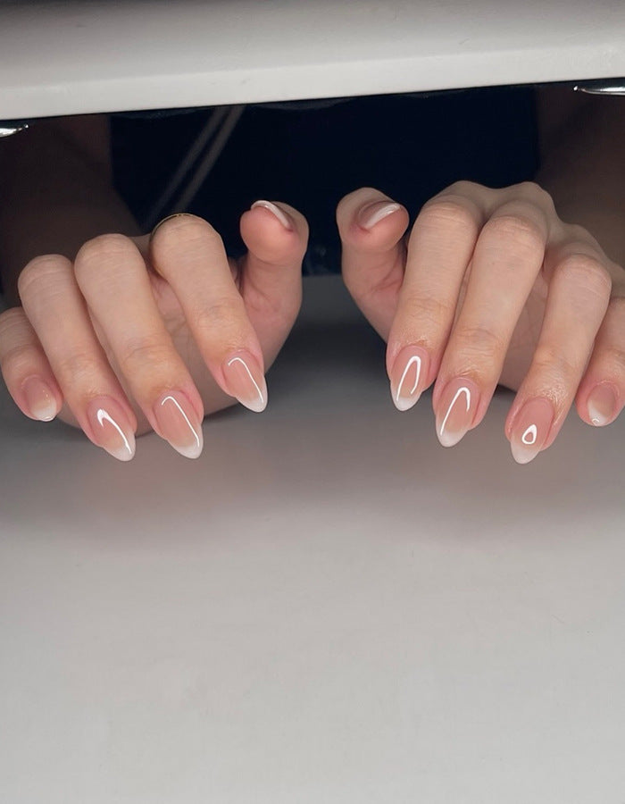 Stylish Stiletto Press-On Nail Set Bowlift