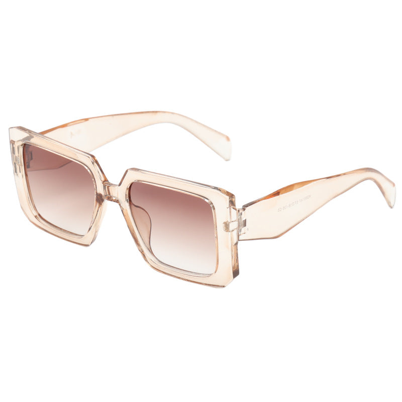 Women's fashionable oversized sunglasses in leopard print Bowlift