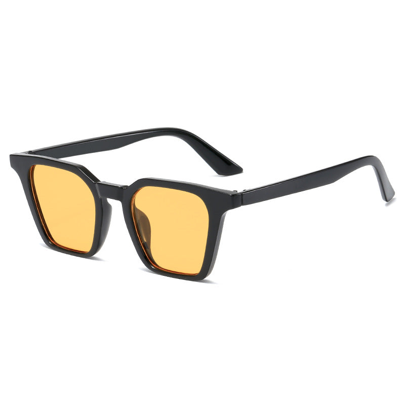 Women's square sunglasses with distinctive shield design and UV protection Bowlift