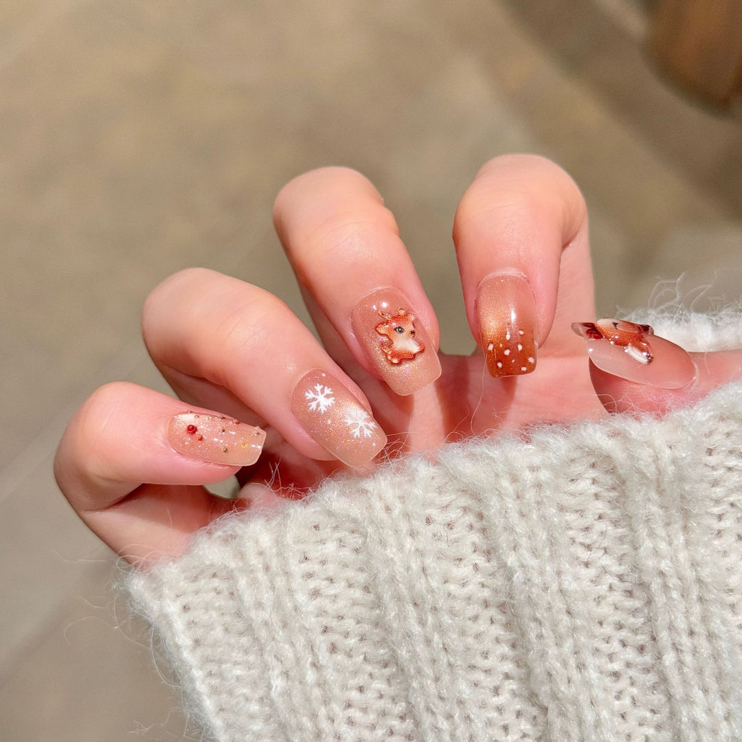 Festively Themed Press-On Nail Art Bowlift