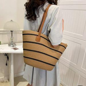 Oversized Beach Bag Made of Woven Material Bowlift