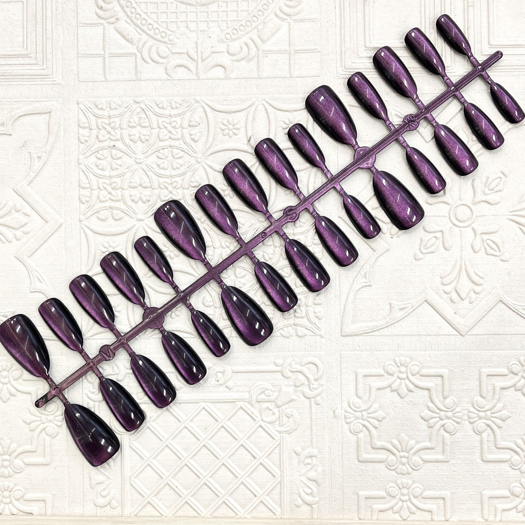 Glossy Almond-Shaped Press-On Nail Set Bowlift 1787225130