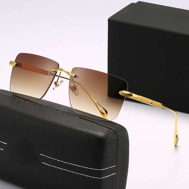 Women's fashionable square sunglasses with luxurious metal accents Bowlift