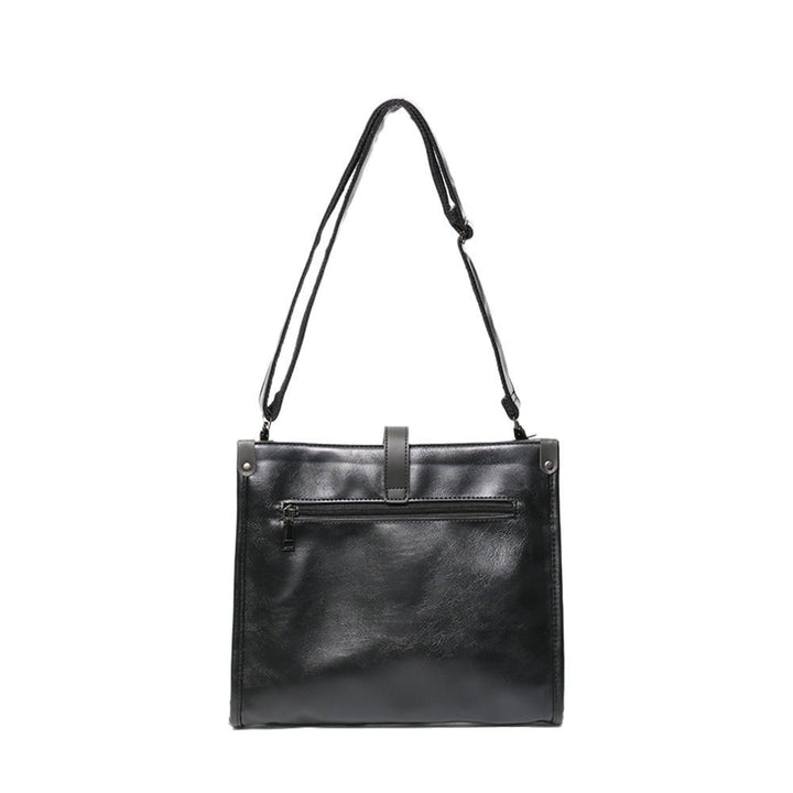 Elegant and Versatile Shoulder Bag Bowlift