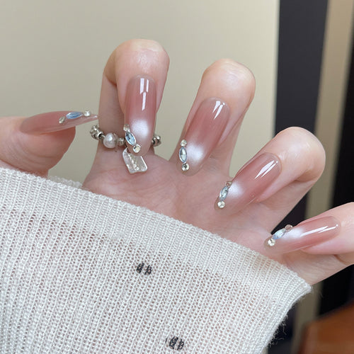 Glamorous Rhinestone Accent Press-On Nail Tips Bowlift