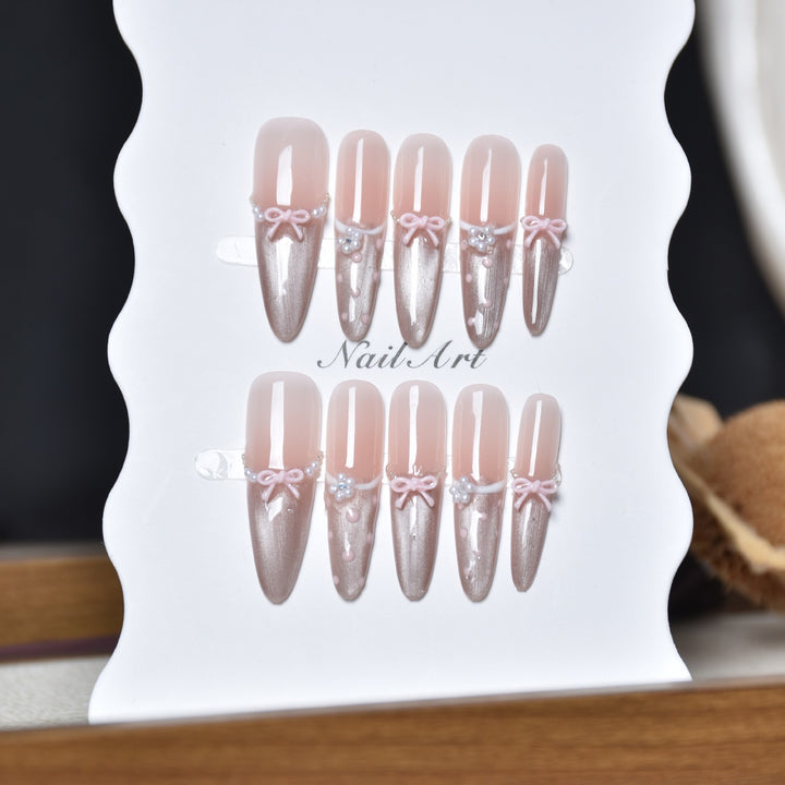 Elegant Extended Stiletto Press-On Nail Set Bowlift