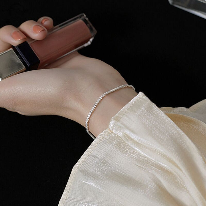 Delicate Bracelet Made of Sterling Silver Bowlift