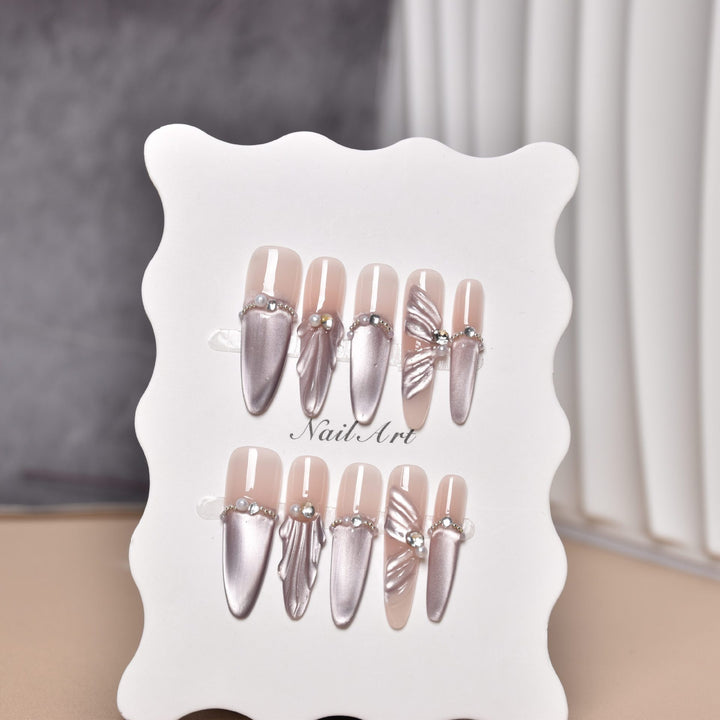 Glamorous Press-On Nail Art Set Bowlift