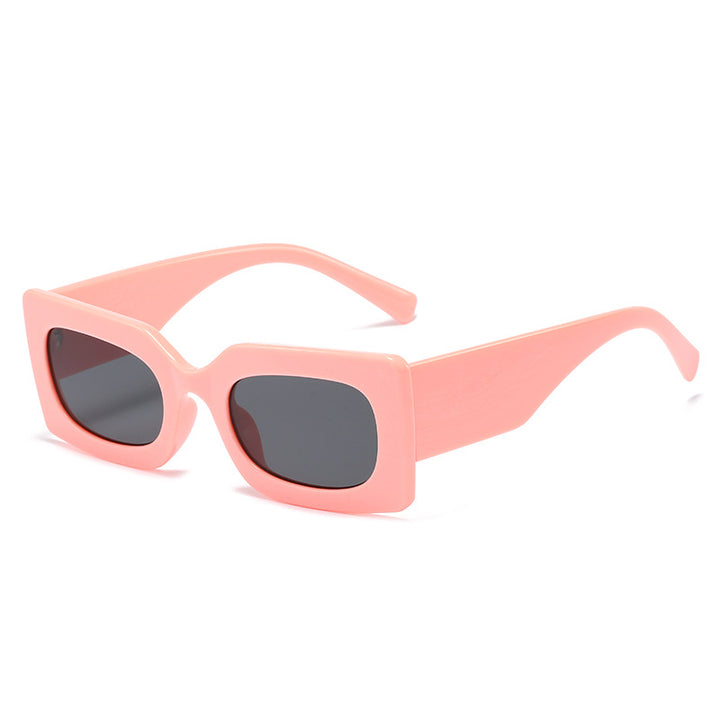 Ladies fashionable sunglasses in angular design Bowlift