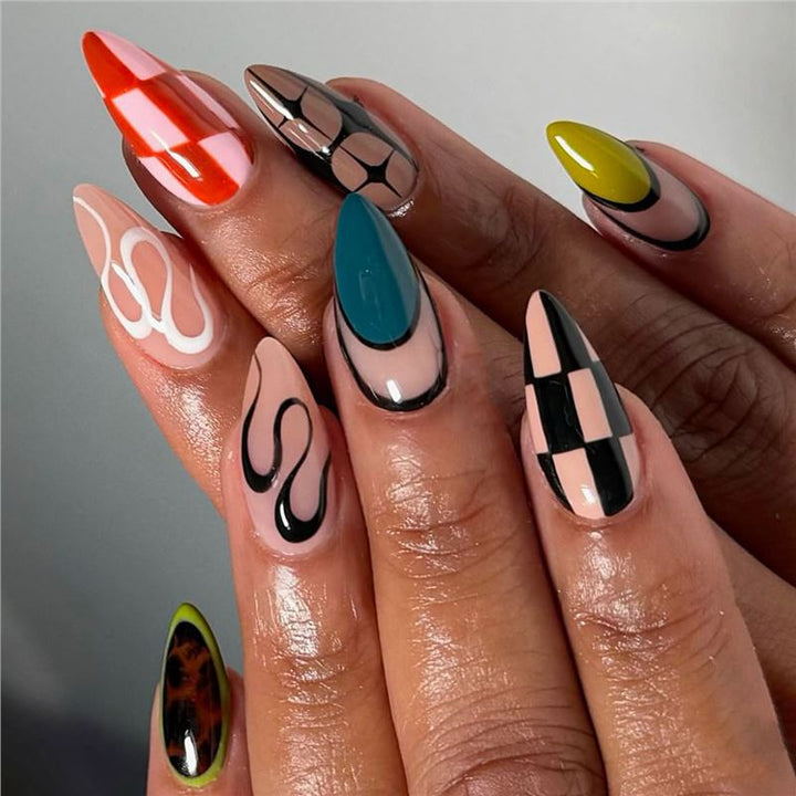 Abstract Artistic Press-On Nail Set Bowlift