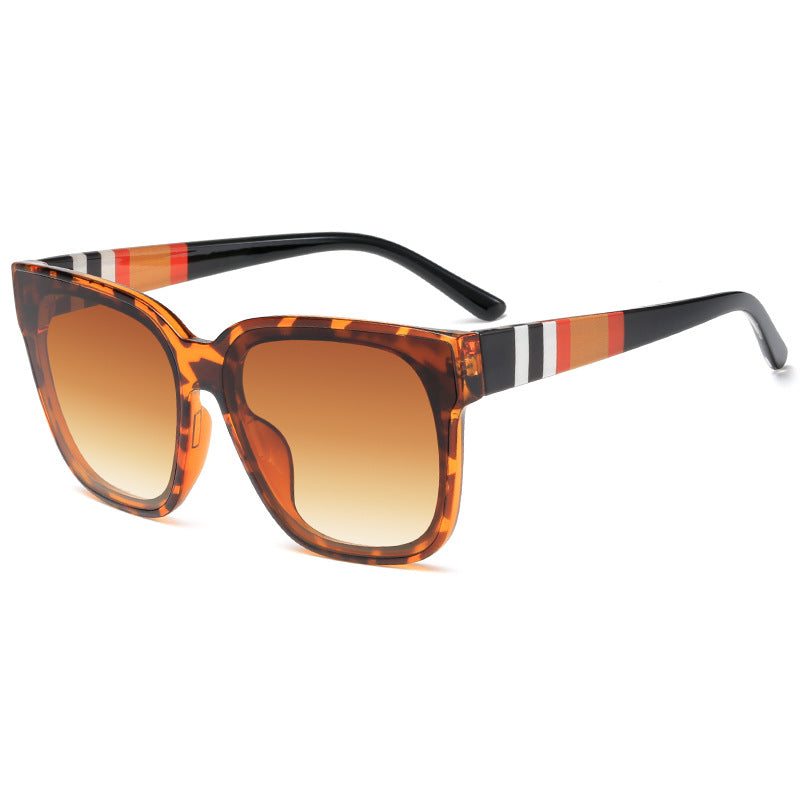 Ladies fashionable sunglasses with striking oversized frame and UV protection Bowlift