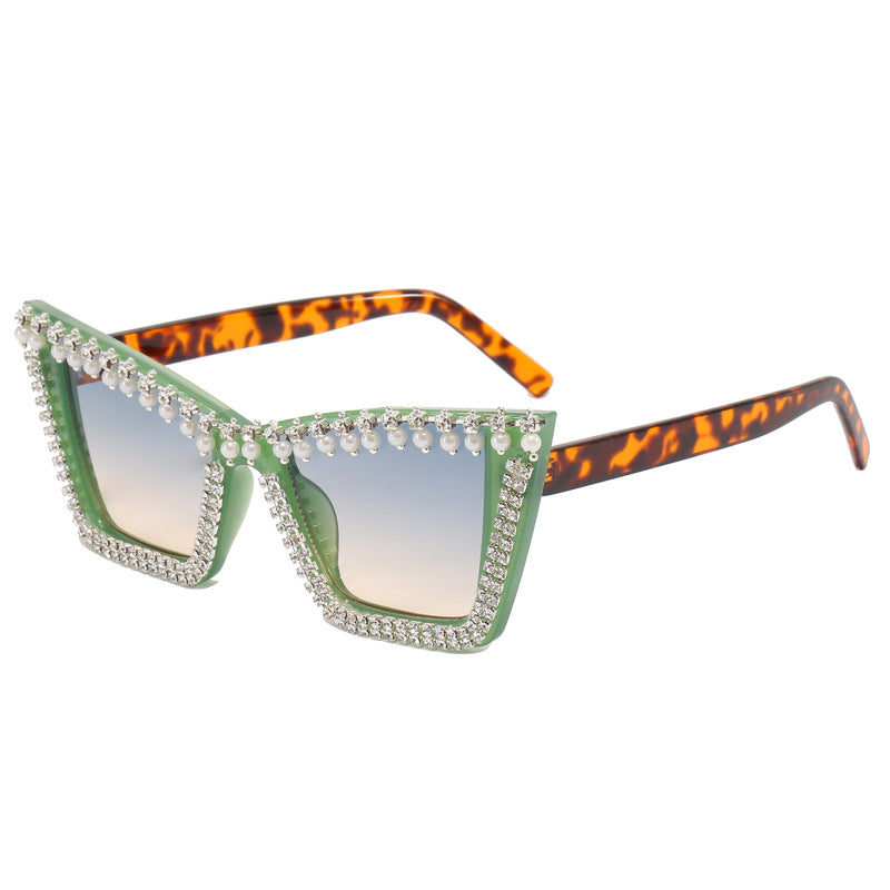 Ladies Glamorous Designer Sunglasses with Sparkling Frame Bowlift