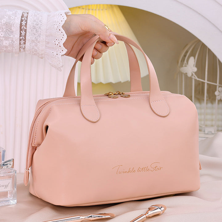 Cosmetic Transport Bag with Elegant Design and Practical Storage Bowlift