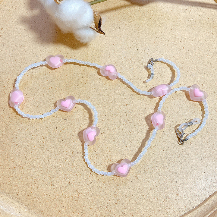 Fashionable glasses strap with heart pendants Bowlift
