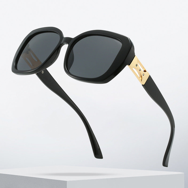 Women's Designer Sunglasses with Luxuriously Accented Frame Bowlift