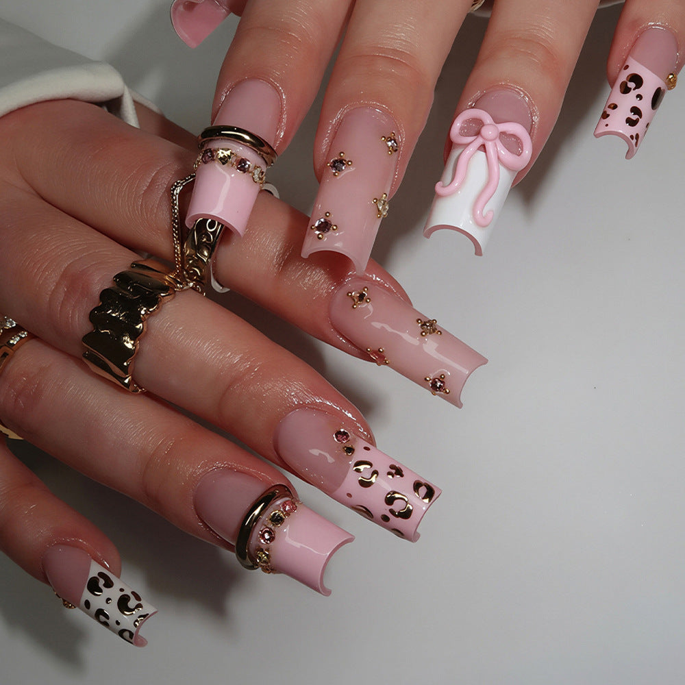 Ornate Press-On Nail Tips Collection Bowlift