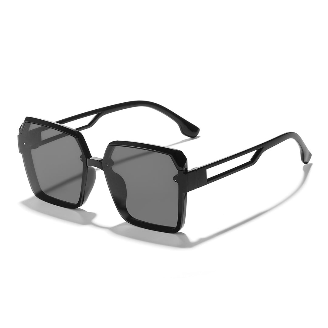 Women's oversized sunglasses with trendy, transparent design Bowlift