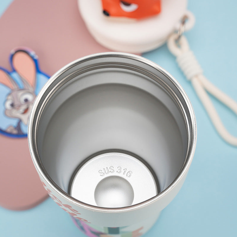 Ladies drinking cup with interactive Stitch lid Bowlift