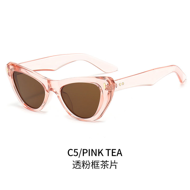 Ladies Cat-Eye Sunglasses with Elegant Accentuated Frame Bowlift