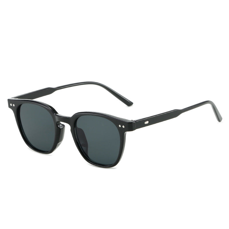 Ladies fashionable sunglasses with high-quality UV protection and comfortable frame Bowlift
