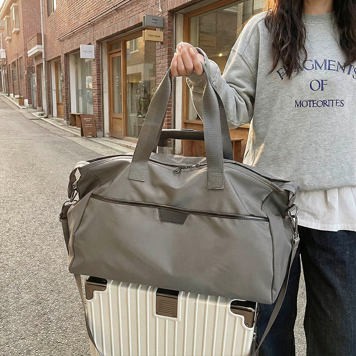 Multifunctional Sports and Travel Bag Bowlift