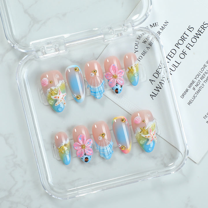 Creative Nail Art Set with Maritime Design Bowlift