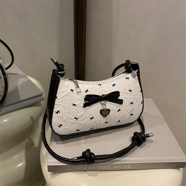 Charming Bow Detail Quilted Handbag Bowlift