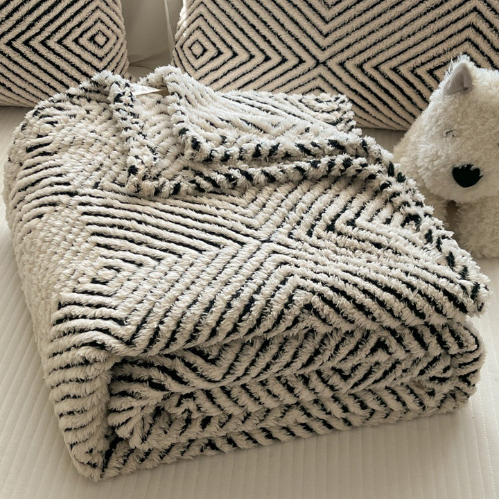 Cozy Decorative Throw Blanket Bowlift