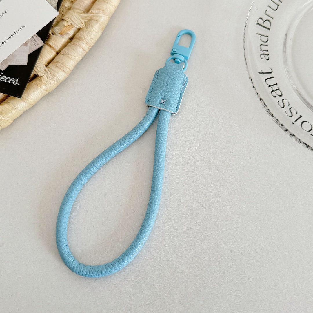 Stylish keychain Bowlift