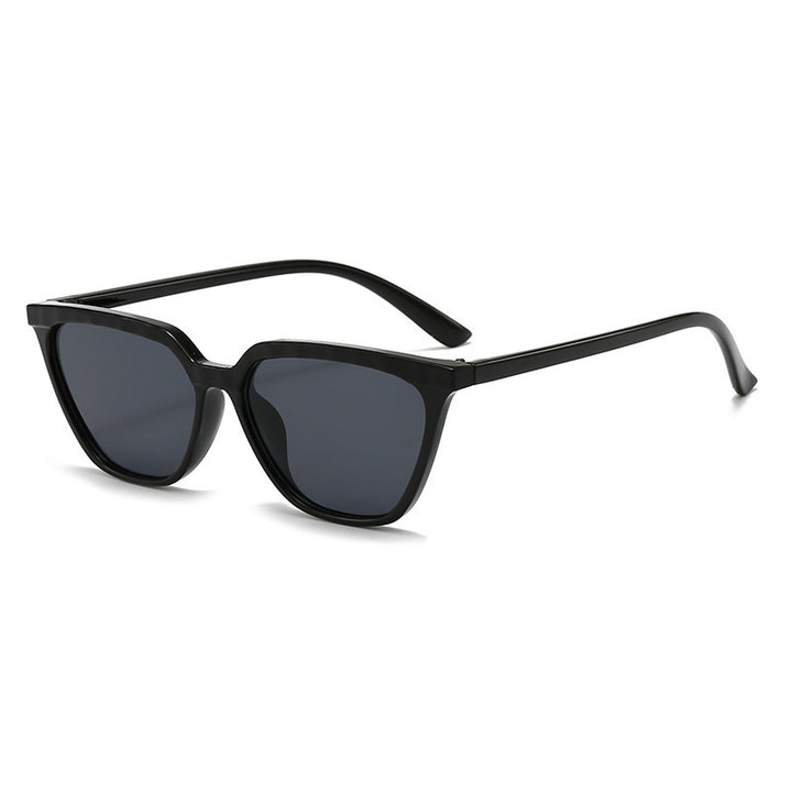 Women's Fashion Cat Eye Sunglasses with Striking Design Bowlift