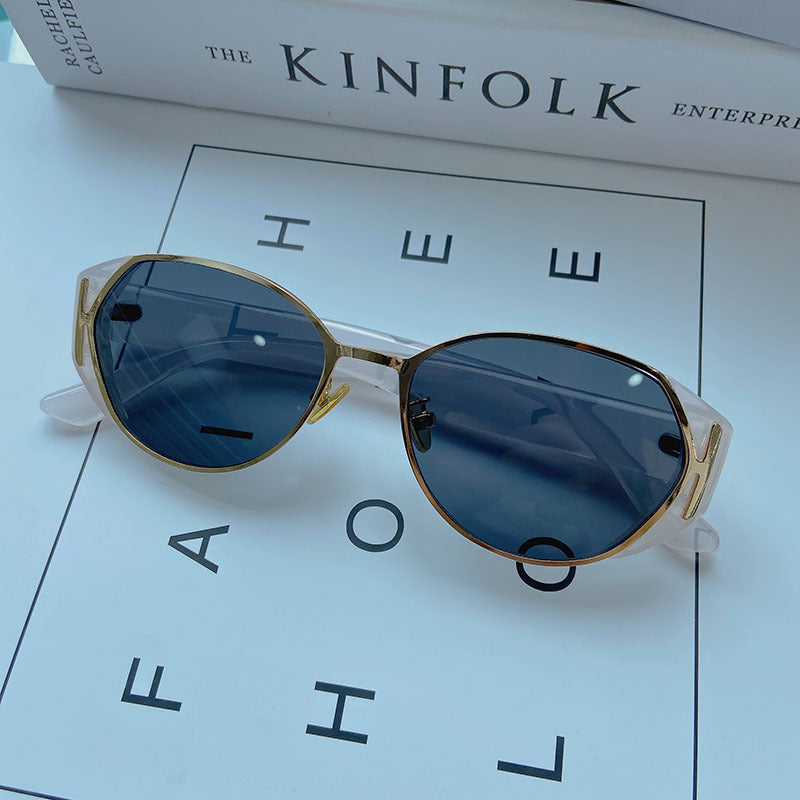 Fashionable Turtle Sunglasses Bowlift