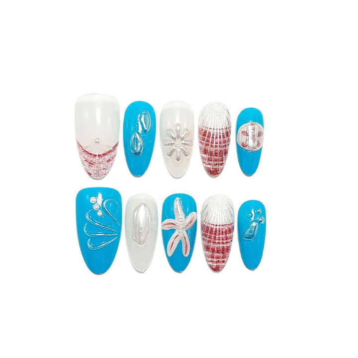 Artificial nails with maritime design Bowlift