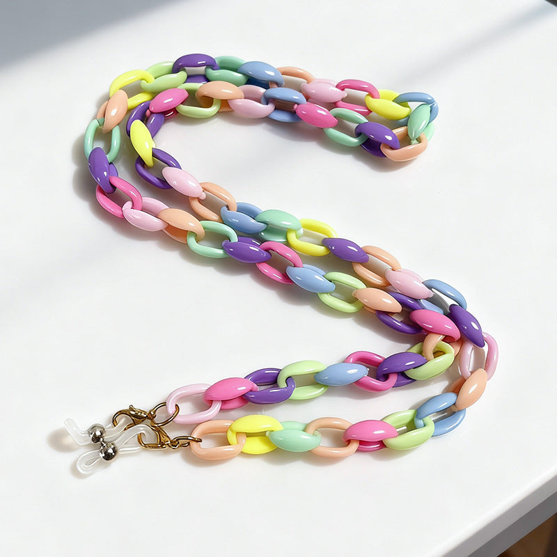 Fashionable Eyewear Chain Bowlift